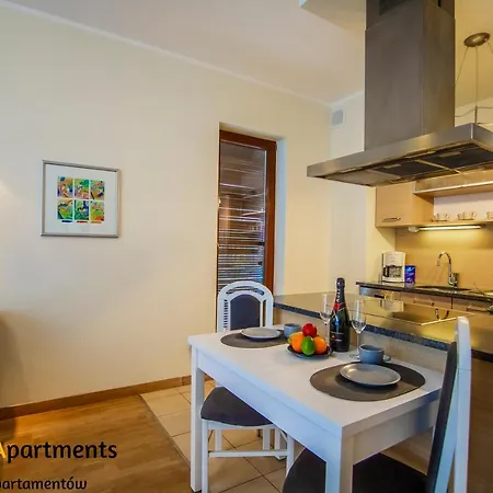 Baltic - Baltic Park Plaza Apartamento